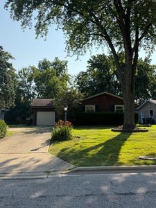381 N Silverleaf Blvd