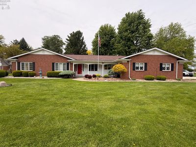 1900 Port Clinton Rd