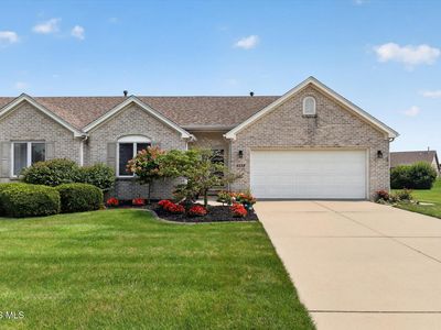 4239 Waterbend Dr E