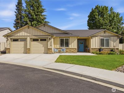 219 Pershing Circle
