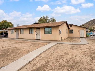1702 W SHANGRI LA Road