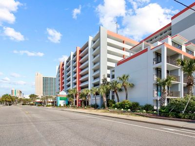 7200 N Ocean Blvd. #851