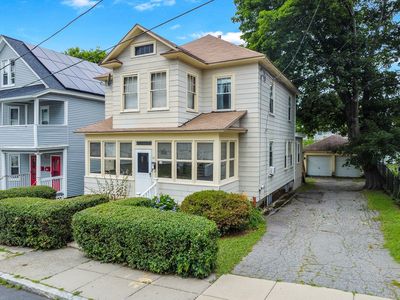 13 Endicott St