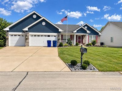 Property at 102 Derbyshire Ln, Dardenne Prairie, MO