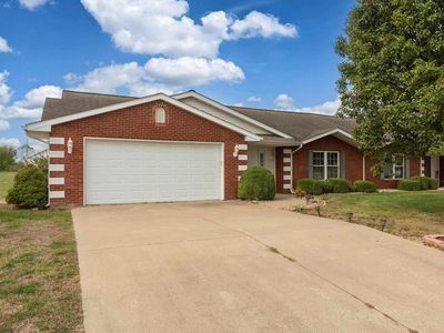 1500 Apache Dr