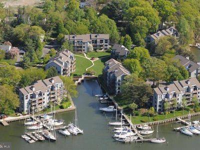 8 Spa Creek Lndg #8A2