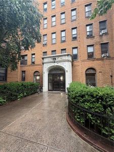 3105 Brighton 3 St #1A