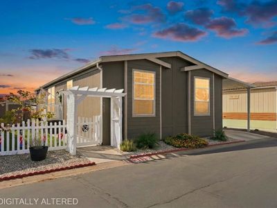 3115 Redcoat Ln