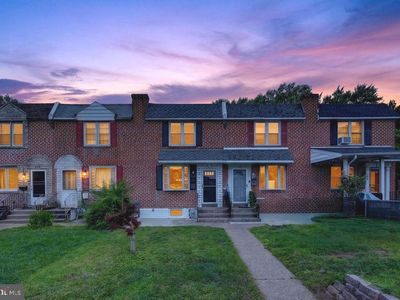 902 Taylor Dr