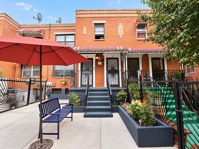 71 Bleecker St
