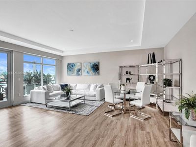41 SW Seminole St #310