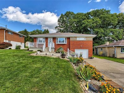 305 Donna Dr