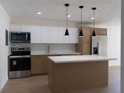 7300 NW 17th St APT 112
