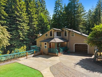 3253 Greenwood Heights Dr