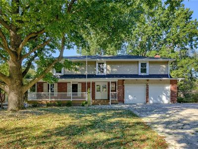 916 Ridgeway Dr