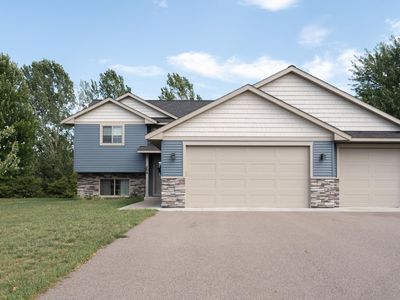 Property at 704 11th Ave SW, Rice, MN