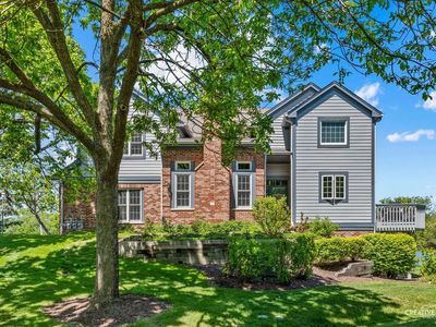 108 Waterside Pl