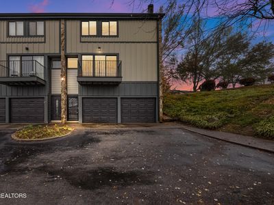 1900 Cherokee Bluff Dr