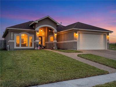 8130 King Henry Dr
