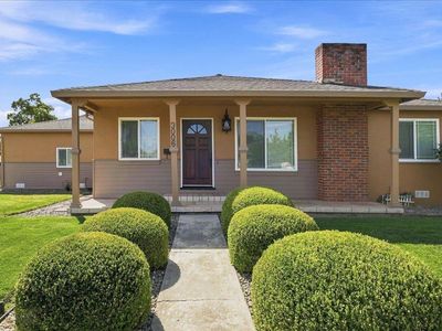 3006 Telegraph Ave