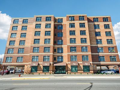 1930 N Harlem Ave APT 302