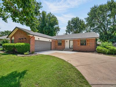 8241 E Tamarac Ln