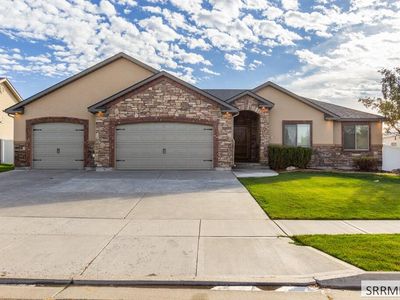 4001 Silverado Dr