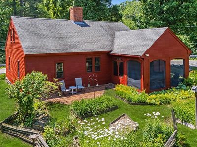 Property at 16 Perkins Road, Londonderry, NH