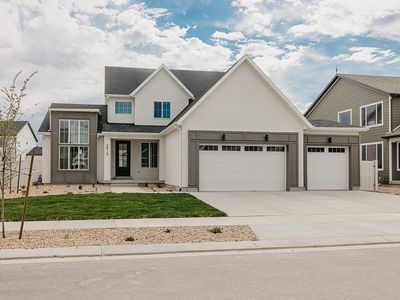 2915 N Kingbird Dr #610