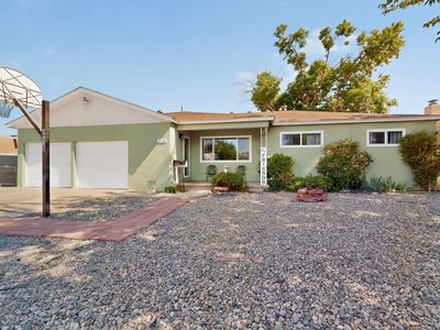 9715 Toltec Rd NE