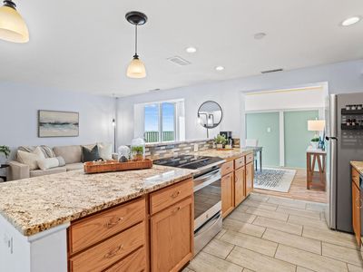 2525 South Shore DRIVE UNIT 24C