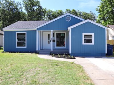 2218 Kathleen Ave