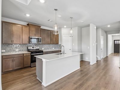 5228 Redbud Valley Dr