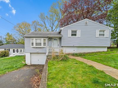 267 Bamford Avenue