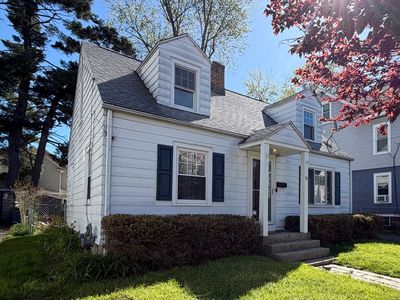 37 Elmdale St