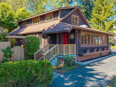 4104 Mitchell Drive