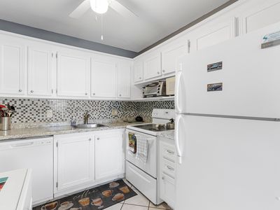 159 Newport J