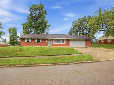 2821 Powhattan Pl