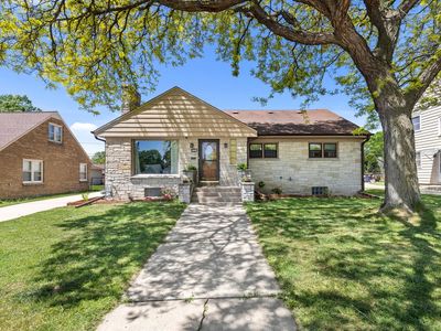 2781 S 76th STREET