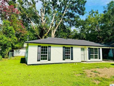 303 Columbia Ave