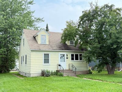 Property at 1121 Minnesota St, Hibbing, MN