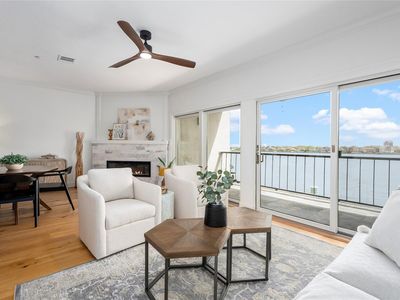 401 Lakeside Ln APT 213