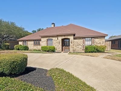 1505 Stonecrest Dr