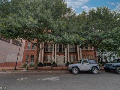 1023 N Royal St Unit 204