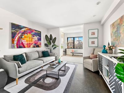 196 E 75th St APT 16G