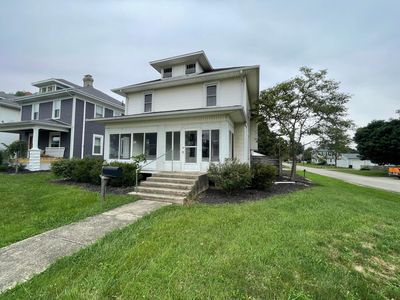 902 Dayton Ave NW