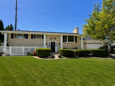 5642 S 2665 W