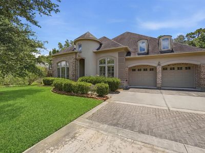 5511 Regal Landing Dr