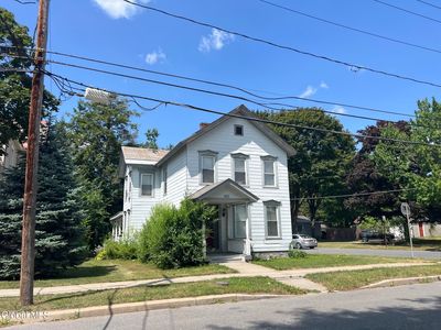 162 Ridge Street