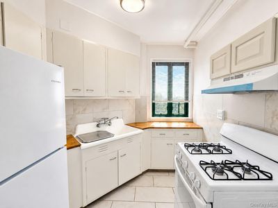 1469 East Avenue #8G